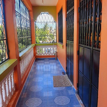 Gloria'S Place Studio Mombasa Exterior photo